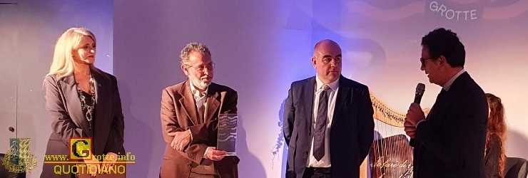 Giosuè Calaciura vince il Premio Letterario "Racalmare - Leonardo Sciascia" 2021