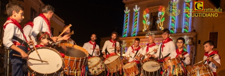 Gruppo Tamburinari �Santa Venera e San Vincenzo Citt� di Grotte e Aragona�