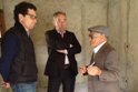 Il Sig. Giovambattista Valenti con il sindaco Paolino Fantauzzo e l'architetto Pierangelo Costanza nella camera sopra la grotta di Via Confine