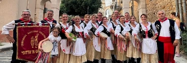 Compagnia Folkloristica Siciliana "Citt di Grotte"