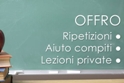 Insegnante impartisce lezioni private