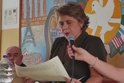 Una pergamena alla dirigente scolastica Carmen Campo: "Con gratitudine per il lavoro svolto"